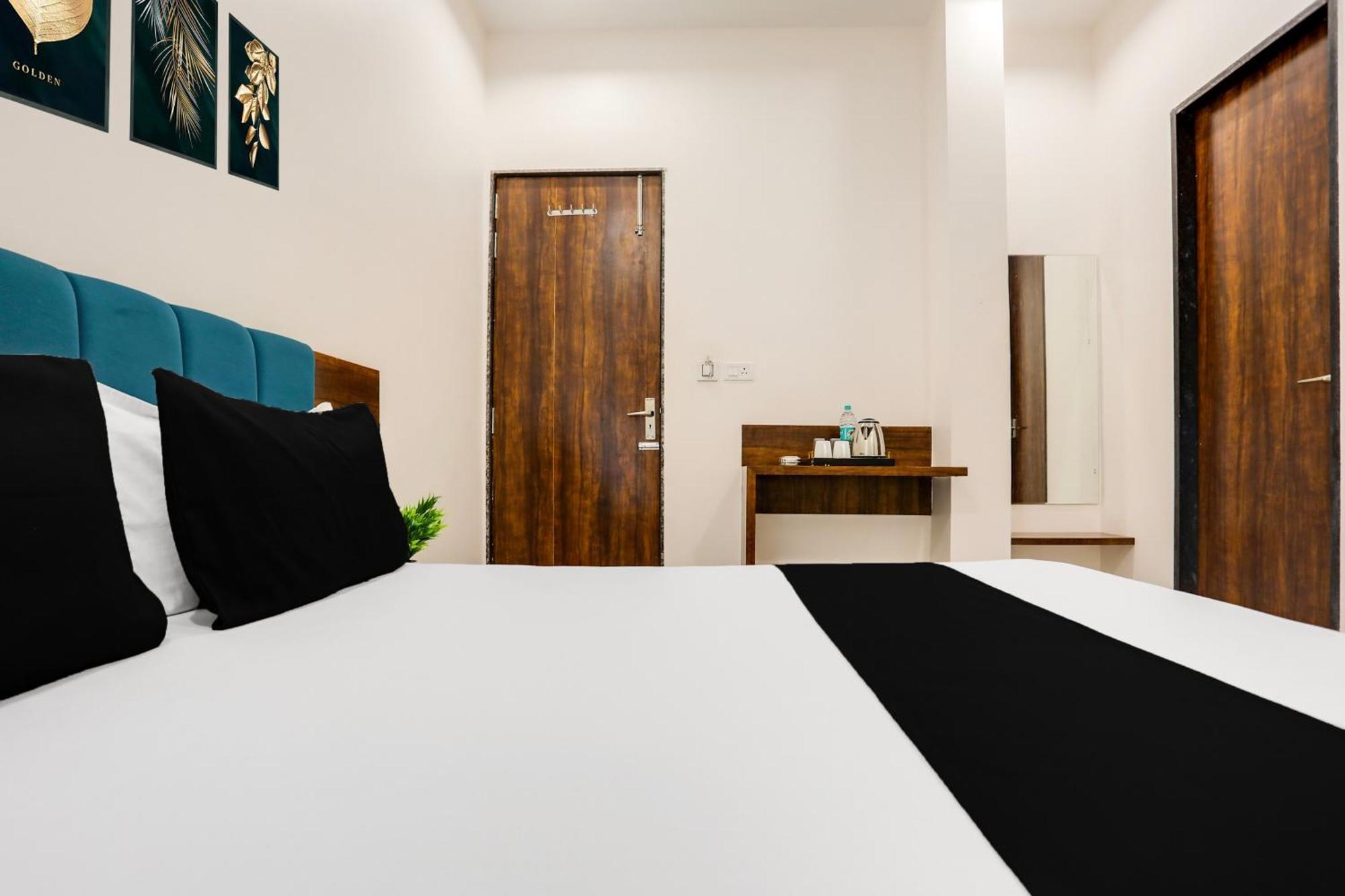Super Hotel O Kota Near Railway Station Formerly Aagam Inn Tirath 外观 照片