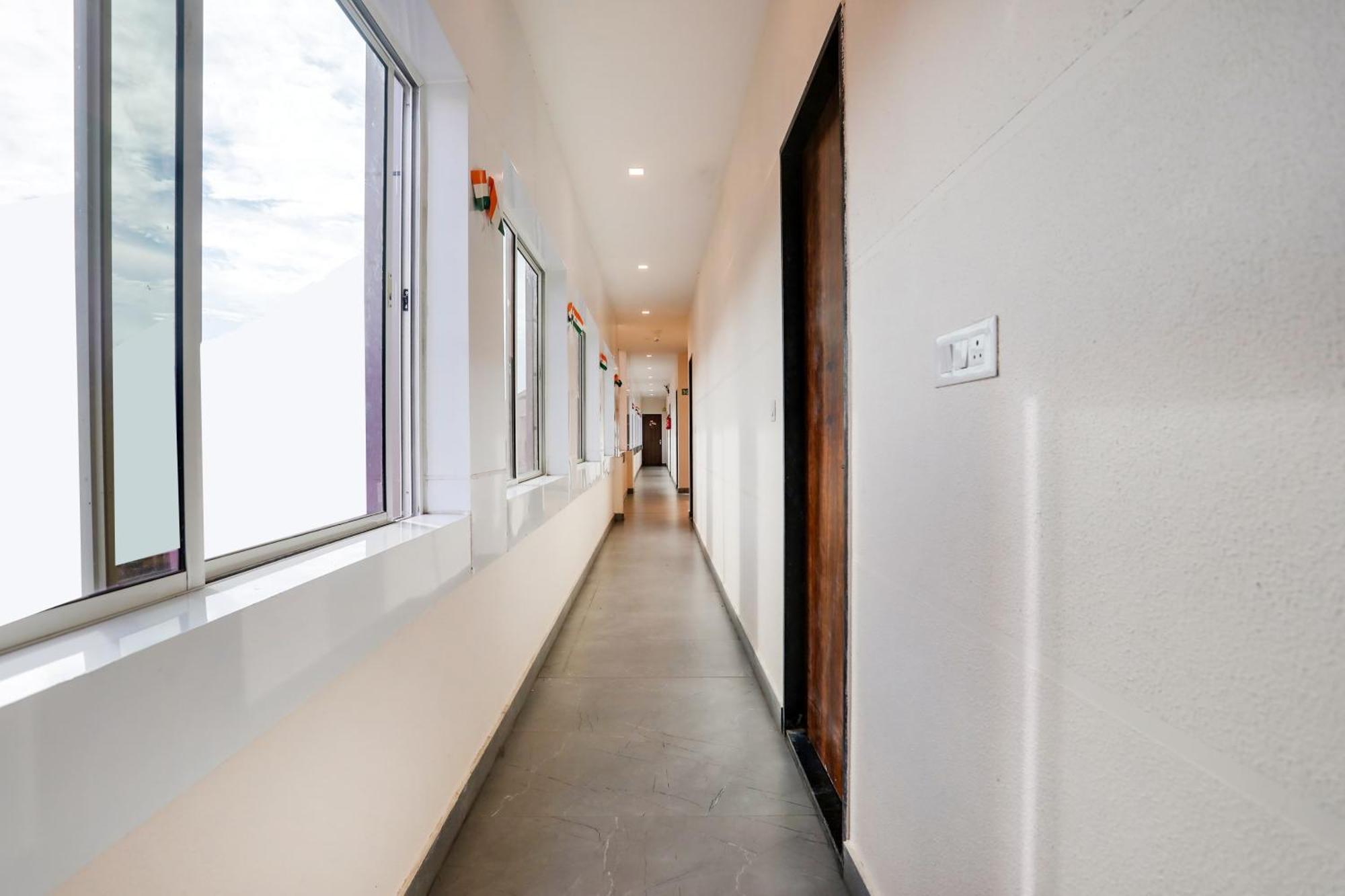 Super Hotel O Kota Near Railway Station Formerly Aagam Inn Tirath 外观 照片